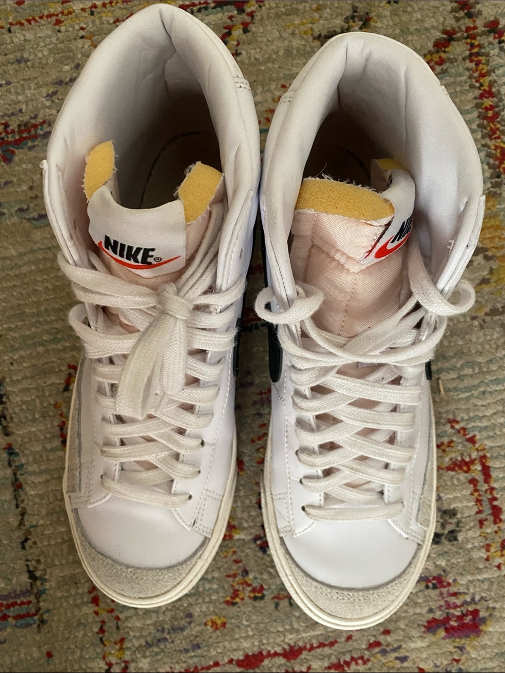Women’s Nike Blazer Mid 77 High Top Sneaker Shoes - Picture 8 of 8